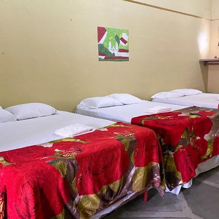 Hotel Casa Vieja La Ceiba Kültér fotó