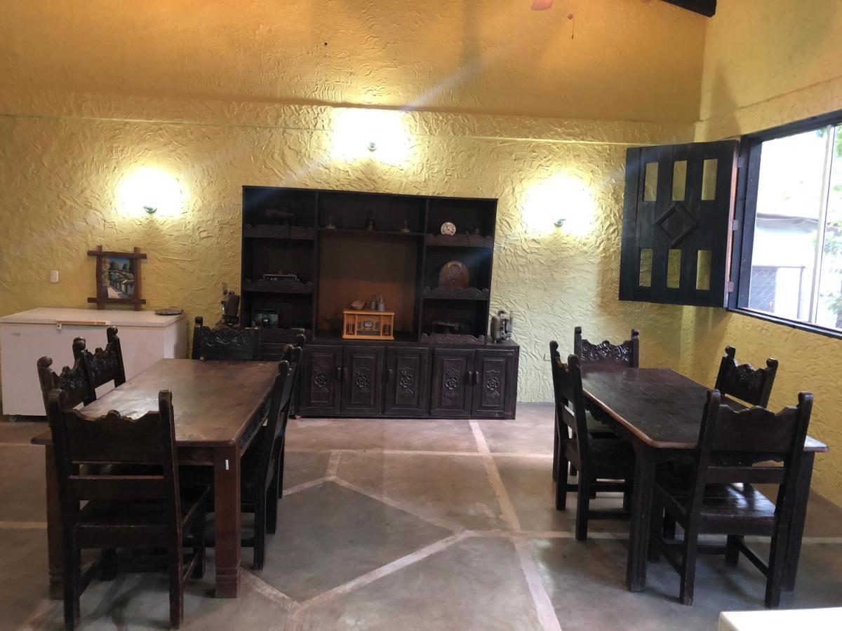 Hotel Casa Vieja La Ceiba Kültér fotó